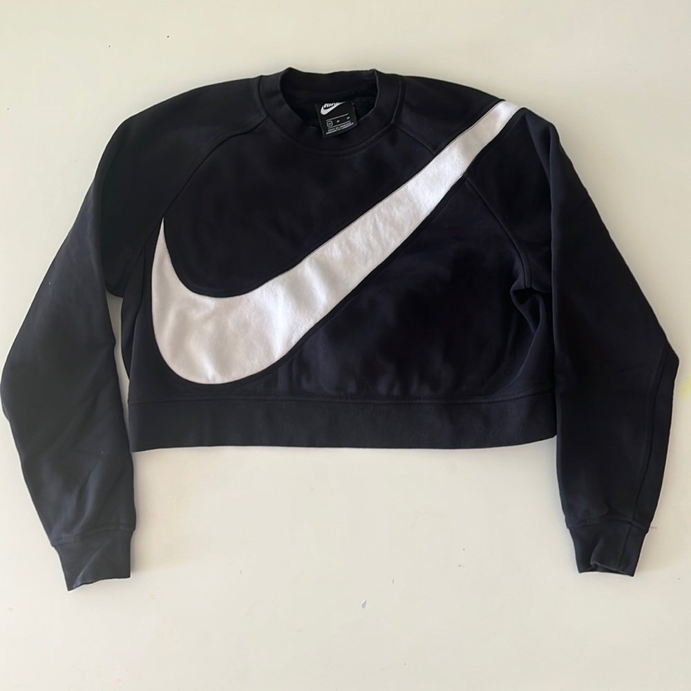 NIKE BIG SWOOSH CROP SWEATSHIRT